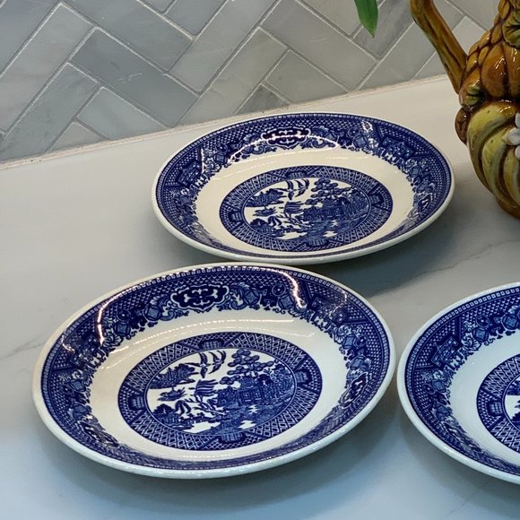 Vintage Willow Ware 6" Bread Plates (set of 4) - Picture 5 of 9